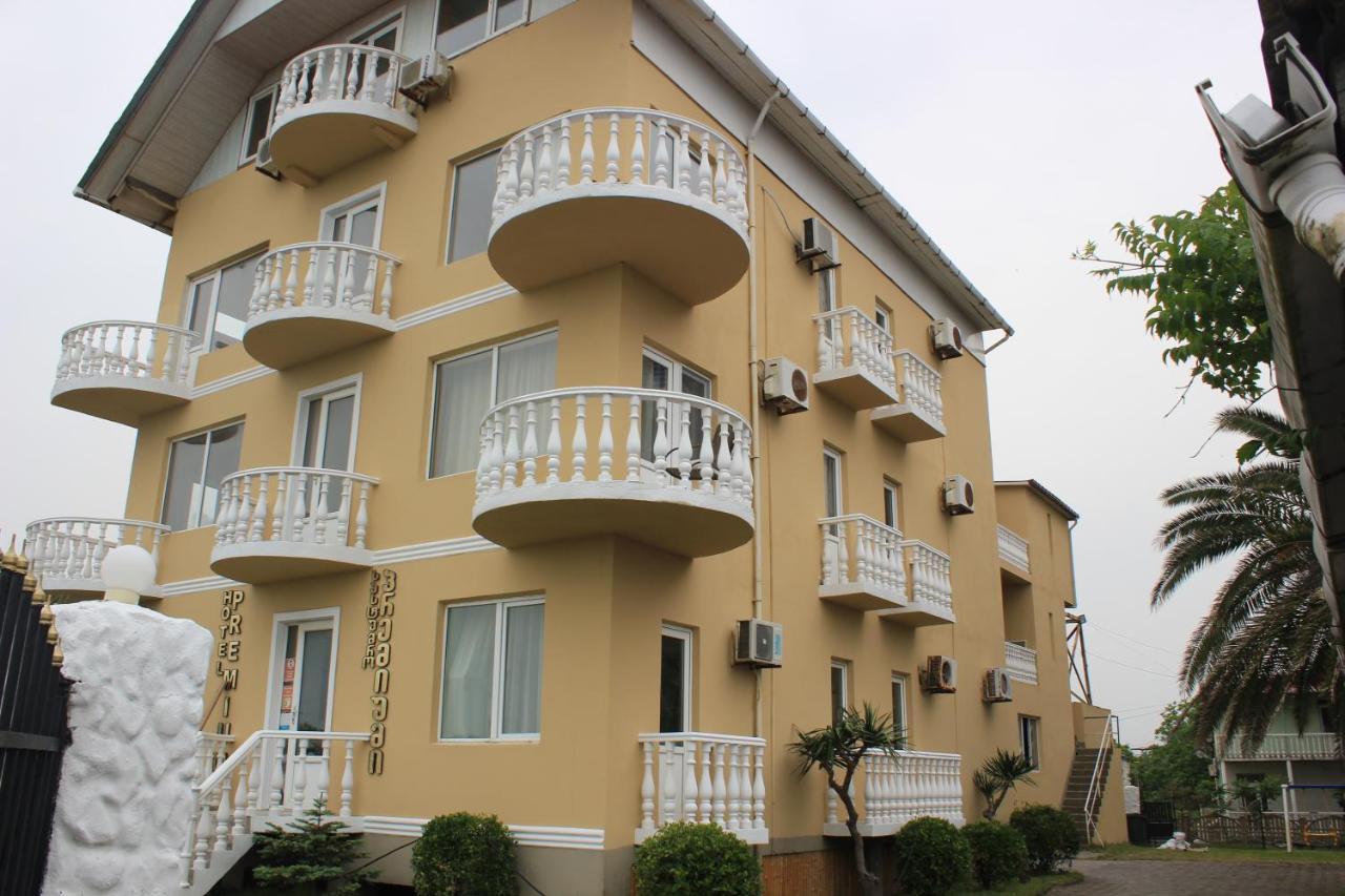 Hotel Premium Ureki Buitenkant foto